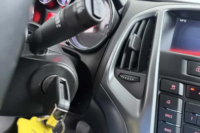 Opel Astra (2015) thumbnail 28