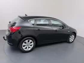 Opel Astra (2015) thumbnail 35