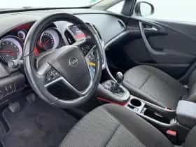 Opel Astra (2015) thumbnail 8