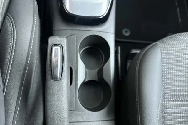 Opel Crossland (2022) thumbnail 25
