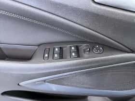 Opel Crossland (2021) thumbnail 26