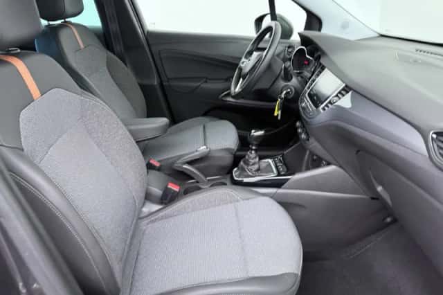Opel Crossland (2021) thumbnail 4