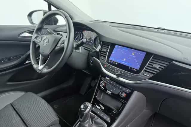 Opel Astra Sports Tourer (2020) thumbnail 3