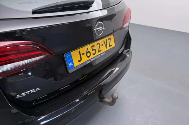 Opel Astra Sports Tourer (2020) thumbnail 34