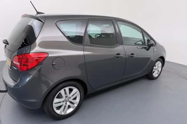 Opel Meriva (2015) thumbnail 35