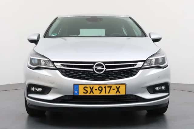 Opel Astra (2017) thumbnail 5