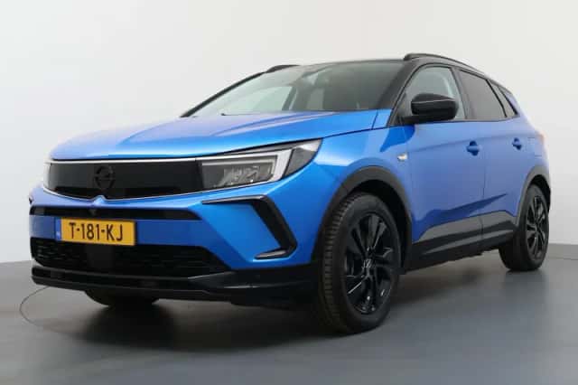 Opel Grandland (2023) thumbnail 1