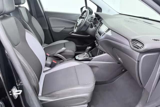 Opel Crossland X (2020) thumbnail 4