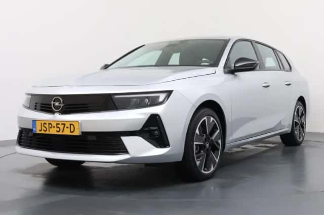 Opel Astra (2025) thumbnail 1