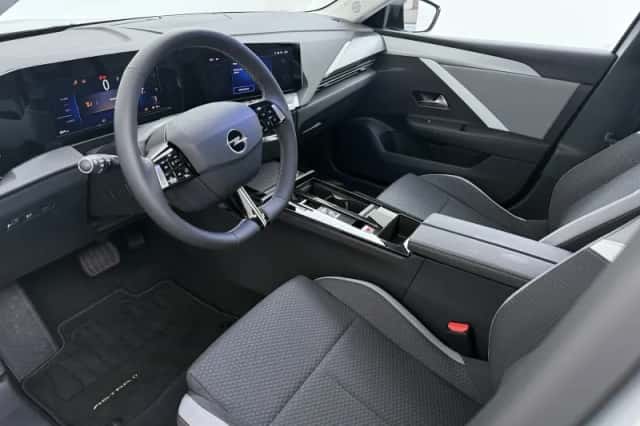 Opel Astra (2025) thumbnail 4