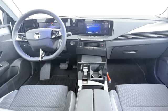 Opel Astra (2025) thumbnail 6
