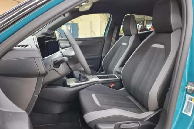Opel Mokka (2025) thumbnail 3