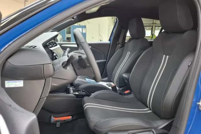 Opel Corsa (2025) thumbnail 3