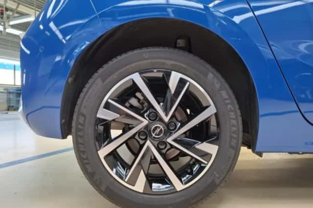 Opel Corsa (2025) thumbnail 4