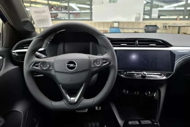 Opel Corsa (2025) thumbnail 5