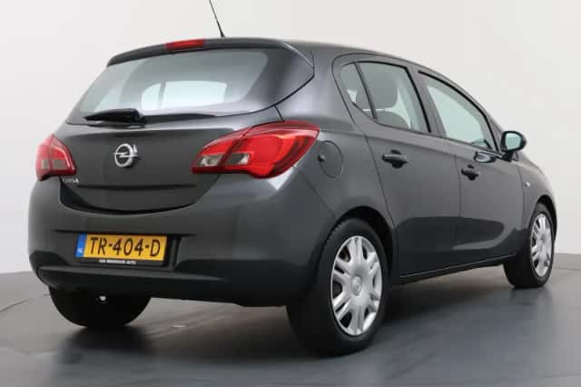 Opel Corsa (2018) thumbnail 2