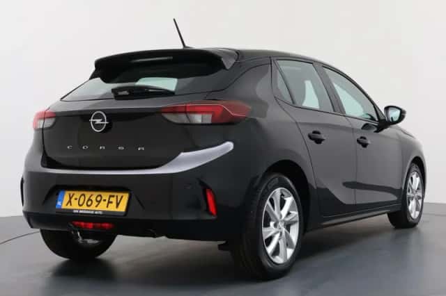 Opel Corsa (2023) thumbnail 2