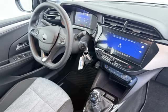 Opel Corsa (2023) thumbnail 3