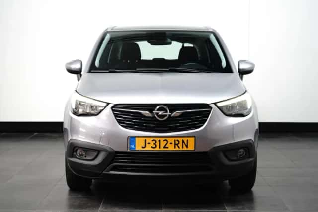 Opel Crossland X (2020) thumbnail 2