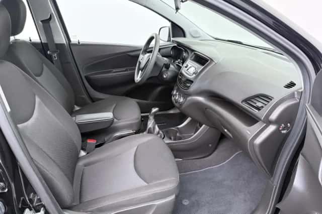 Opel Karl (2018) thumbnail 4