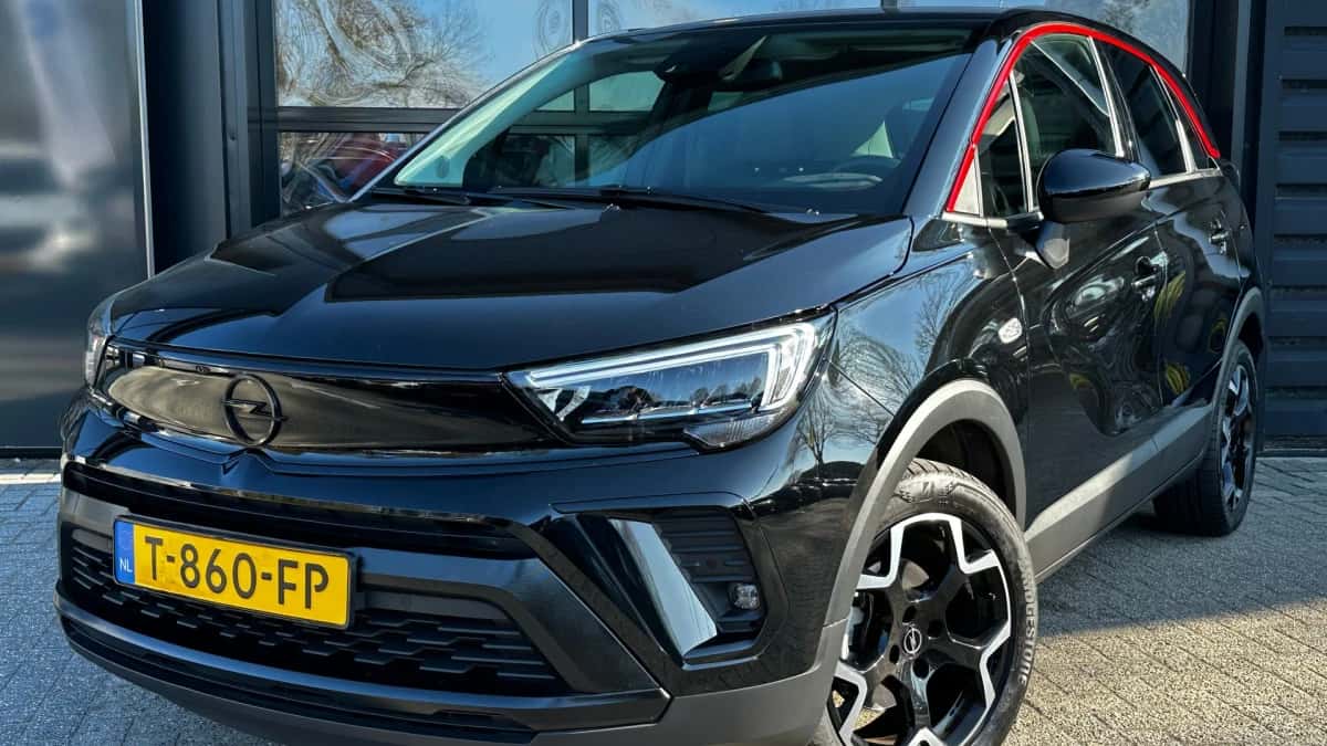 Opel Crossland (2023) — foto 1
