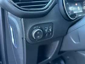 Opel Crossland (2023) thumbnail 12