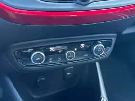 Opel Crossland (2023) thumbnail 21