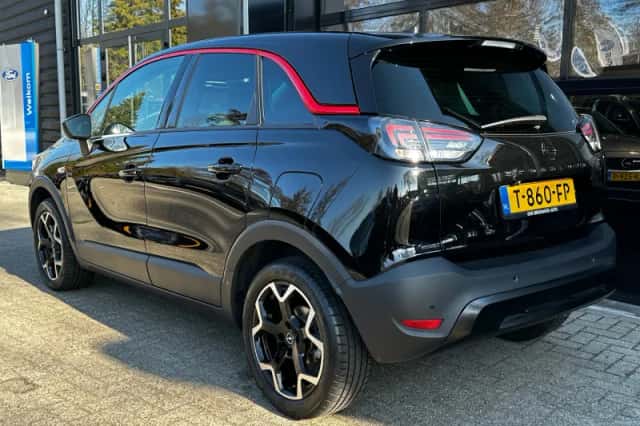 Opel Crossland (2023) thumbnail 4