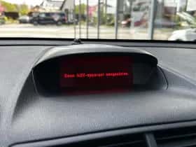 Opel Mokka (2015) thumbnail 19
