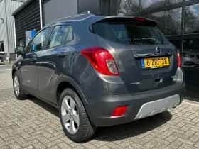 Opel Mokka (2015) thumbnail 4