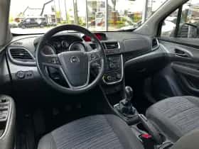 Opel Mokka (2015) thumbnail 10