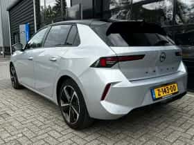 Opel Astra (2024) thumbnail 4