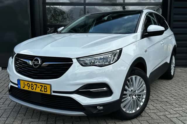 Opel Grandland X (2020) thumbnail 1