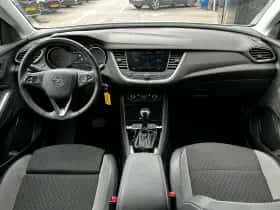 Opel Grandland X (2020) thumbnail 16