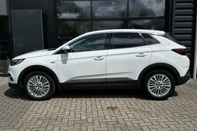 Opel Grandland X (2020) thumbnail 3