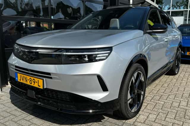 Opel Grandland (2026) thumbnail 2