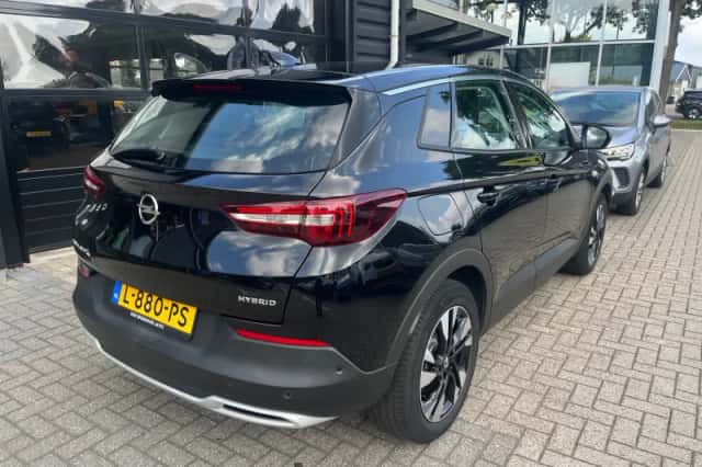 Opel Grandland X (2021) thumbnail 6