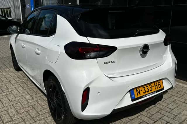 Opel Corsa (2021) thumbnail 4