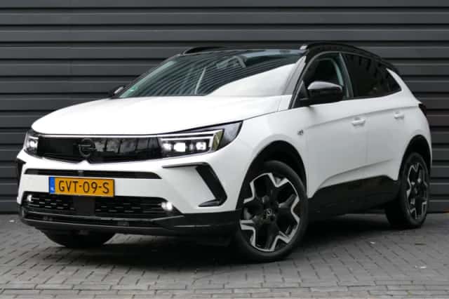 Opel Grandland (2024) thumbnail 1
