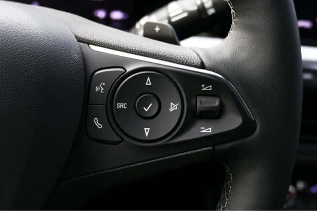 Opel Grandland (2024) thumbnail 24
