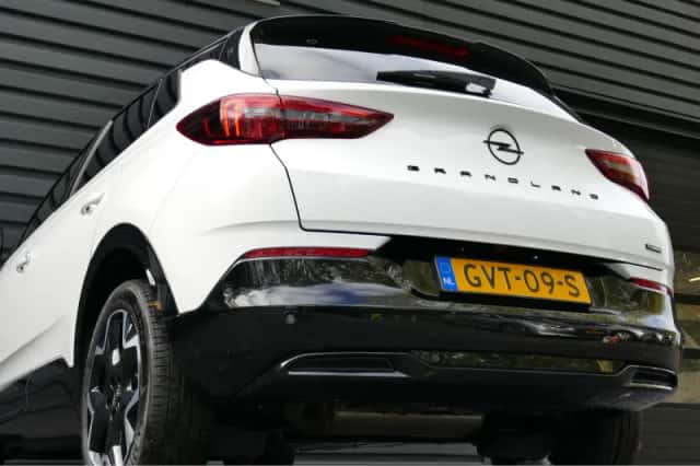 Opel Grandland (2024) thumbnail 7
