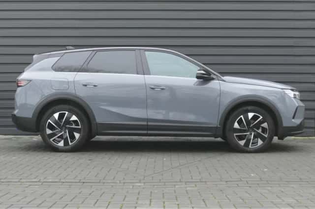 Opel Grandland (2025) thumbnail 3