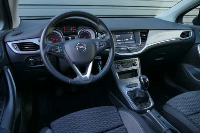 Opel Astra (2020) thumbnail 15