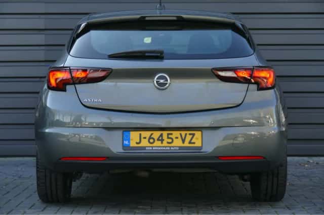 Opel Astra (2020) thumbnail 5