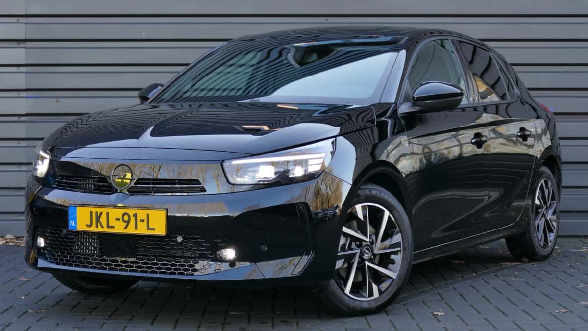 Opel Corsa (2025) — foto 1