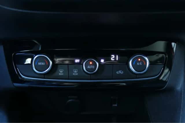 Opel Corsa (2023) thumbnail 31