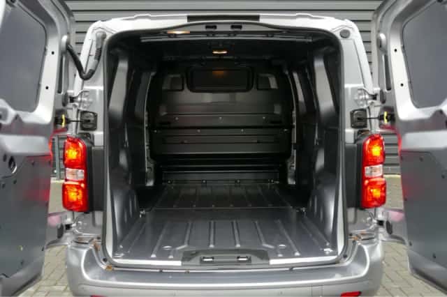 Opel Vivaro (2024) thumbnail 13