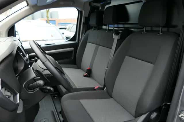 Opel Vivaro (2024) thumbnail 14
