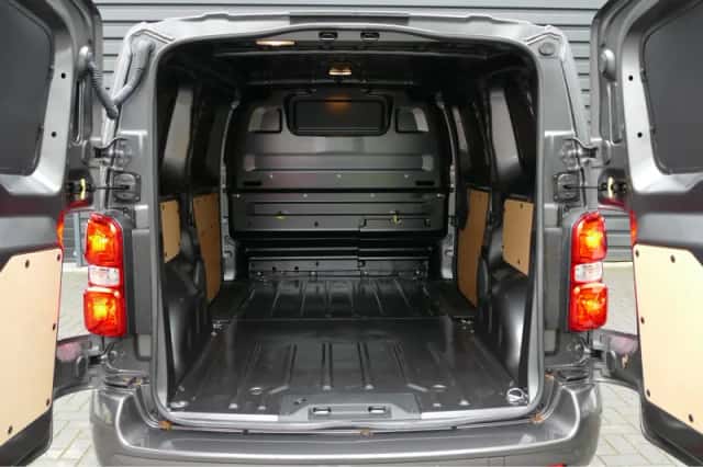Opel Vivaro (2024) thumbnail 13