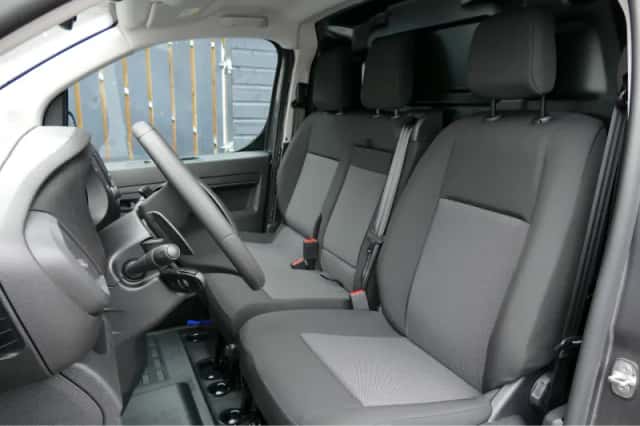 Opel Vivaro (2024) thumbnail 14